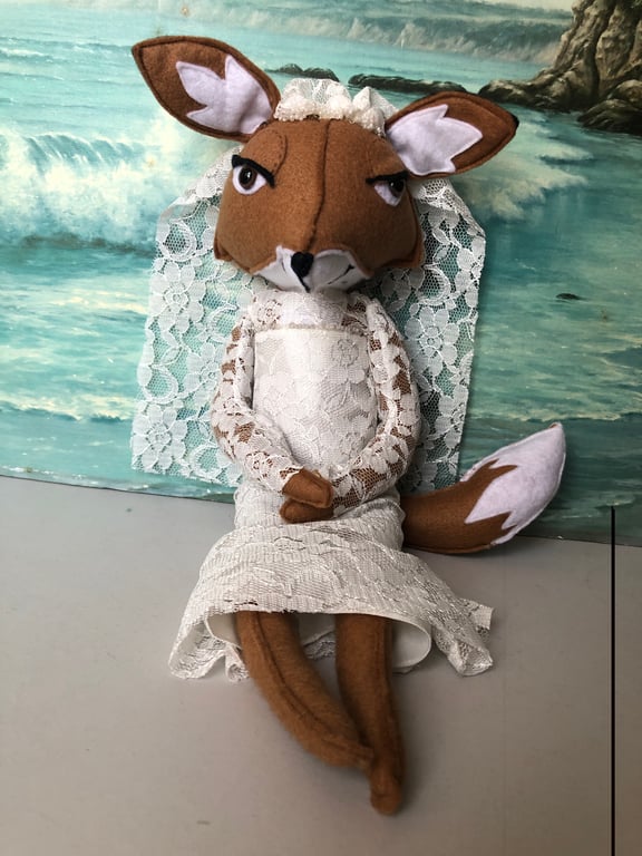 Wedding Fox Bride To Be Handmade Ornamental Felt Decorative Gift Semi-Posable 
