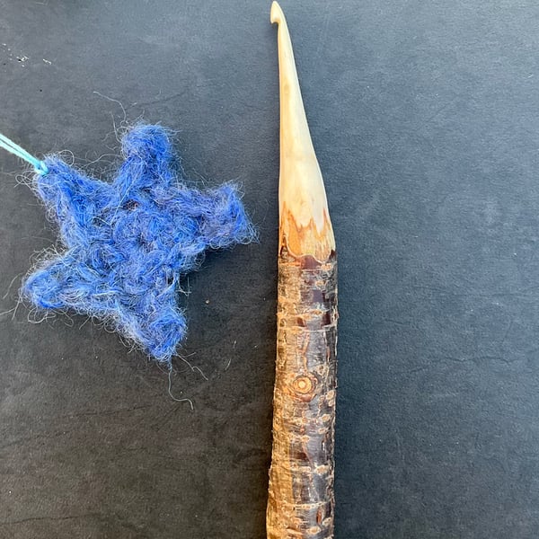 Hand-carved Crocet Hook, 3mm