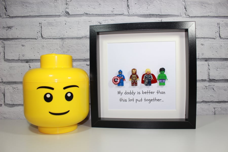 AVENGERS - FATHERS DAY SPECIAL - MY DADDY IS - FRAMED MINIFIGURES