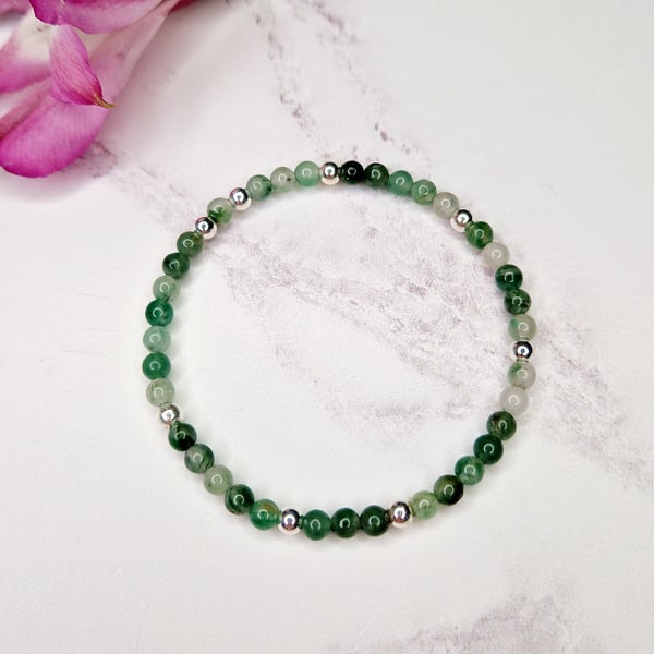 Green Chalcedony Bead Bracelet