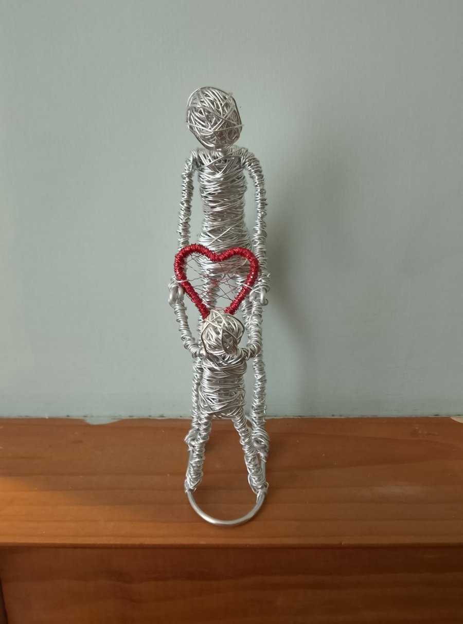  Love between Parent and child wire art sculpture 