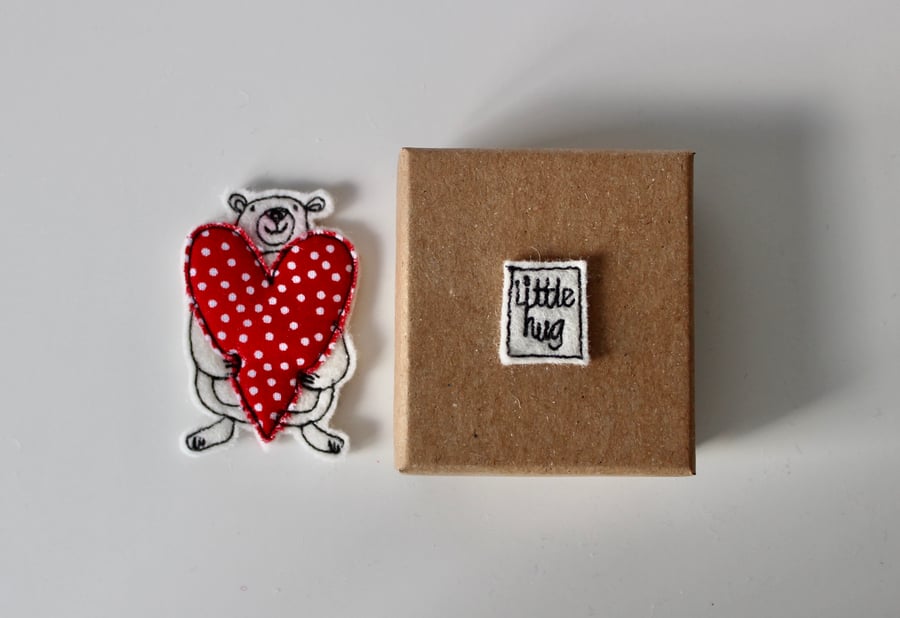 'Little Hug' Bear in a Box