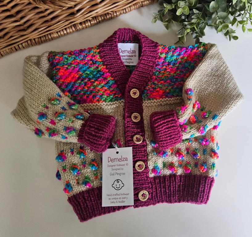  Bobble Design Hand Knitted Baby Girl's Cardigan 6-12 mth size