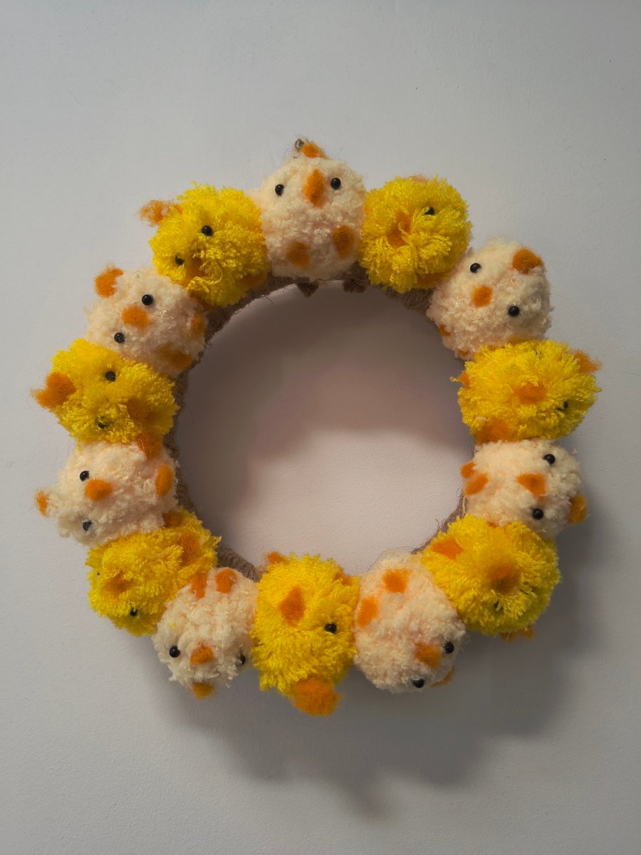 Easter chicky chicks pom pom wreath