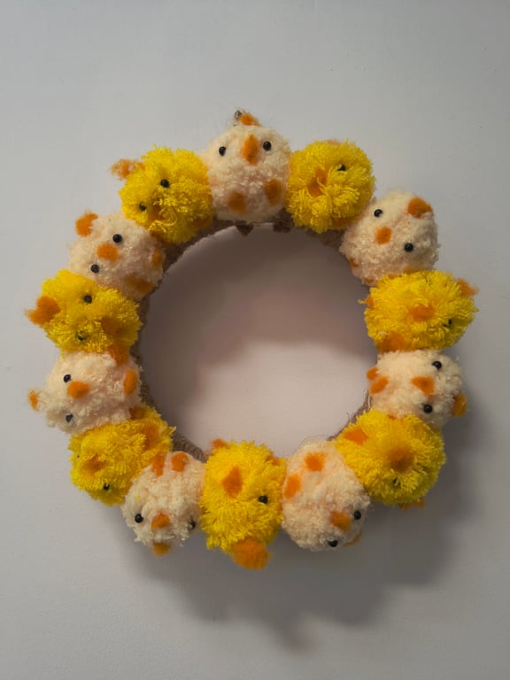 Easter chicky chicks pom pom wreath