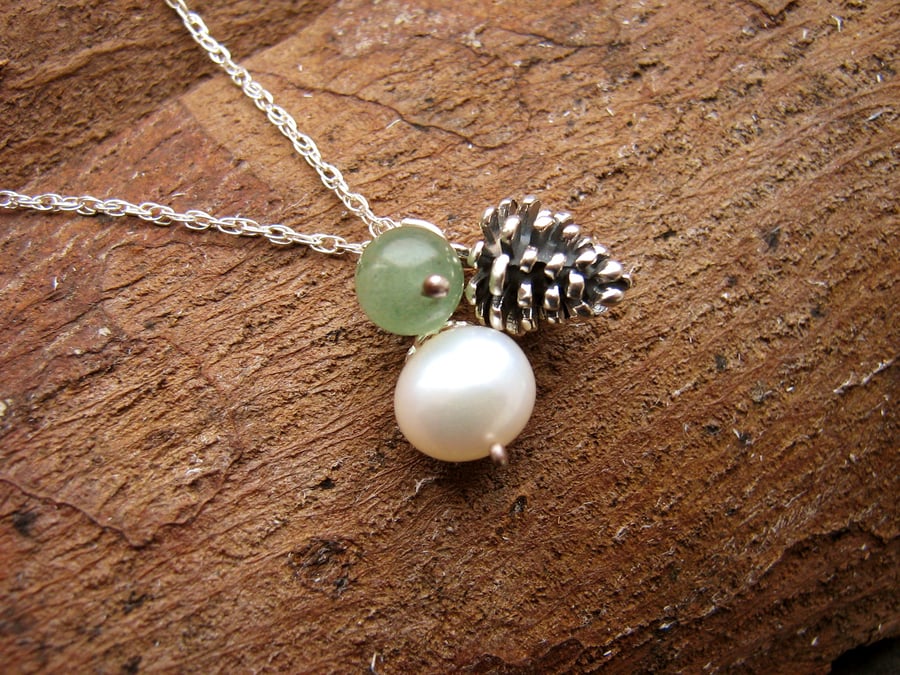 Pinecone Charm and Pearl Pendant Necklace