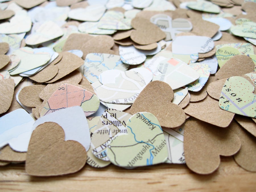1000 Map Kraft Confetti Hearts Mix - Wedding Birthday Travel - Rustic Decor