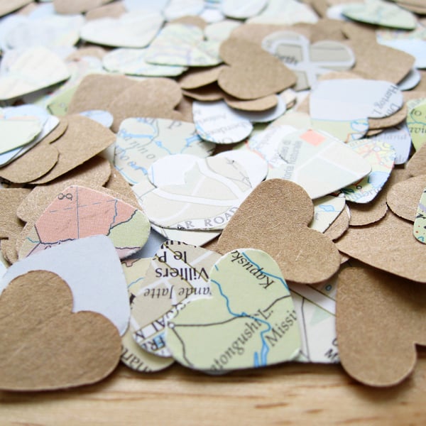 1000 Map Kraft Confetti Hearts Mix - Wedding Birthday Travel - Rustic Decor