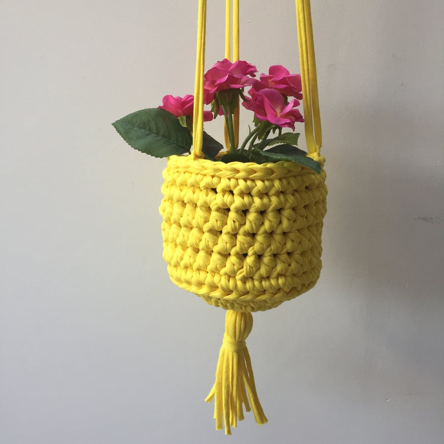Crochet hanging planter - citrus yellow - free UK shipping
