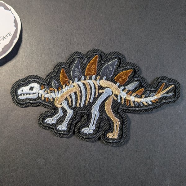 Stegosaurus skeleton - Embroidered Iron on Patch