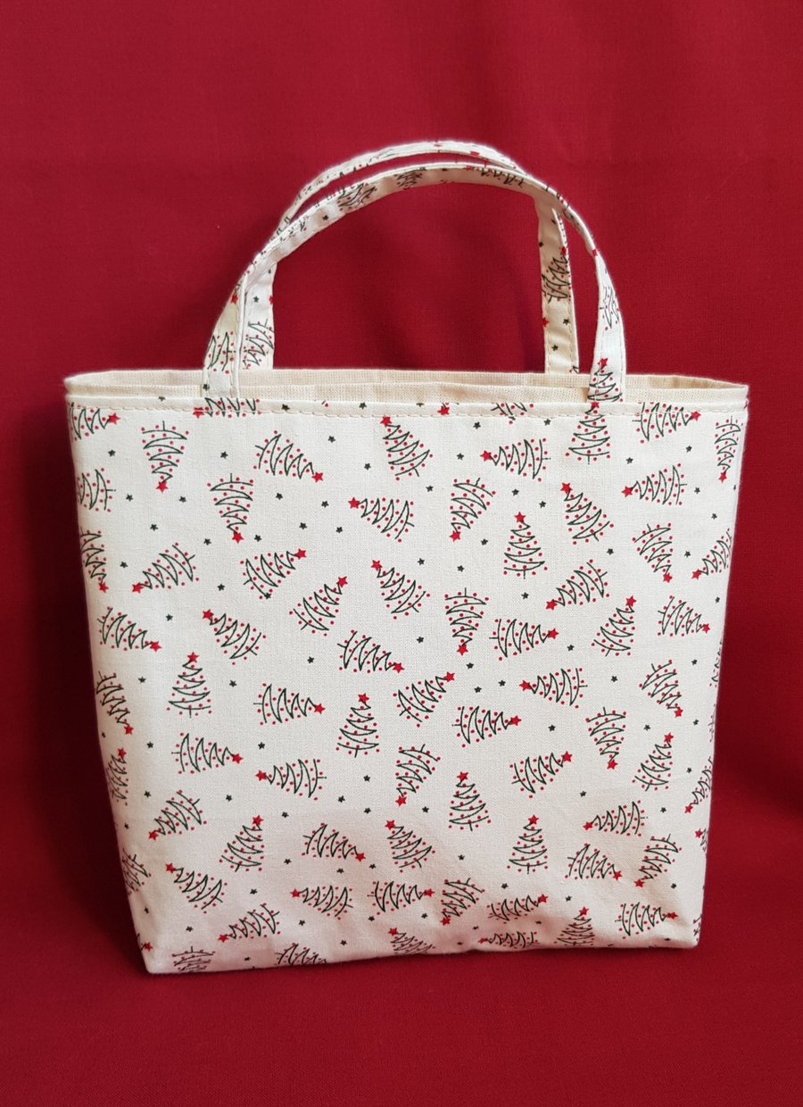 Christmas gift bag: Scandi Christmas trees