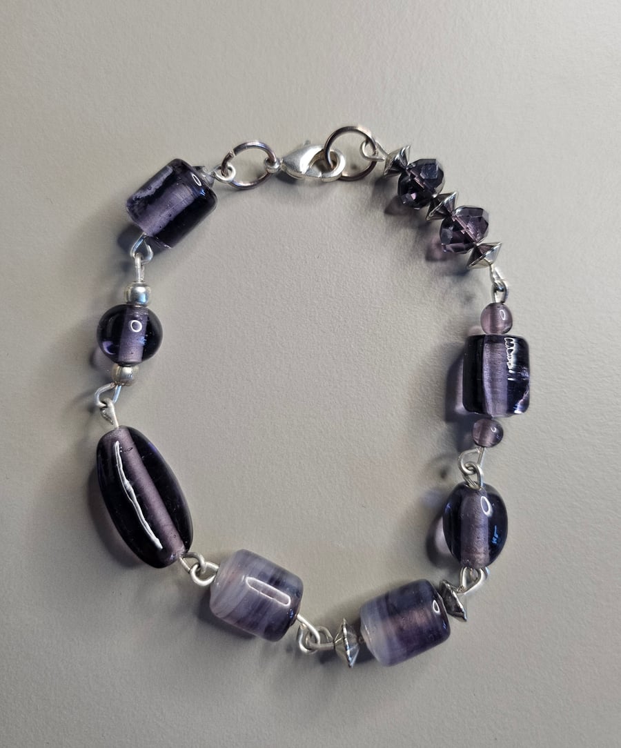Purple beaded bracelet 