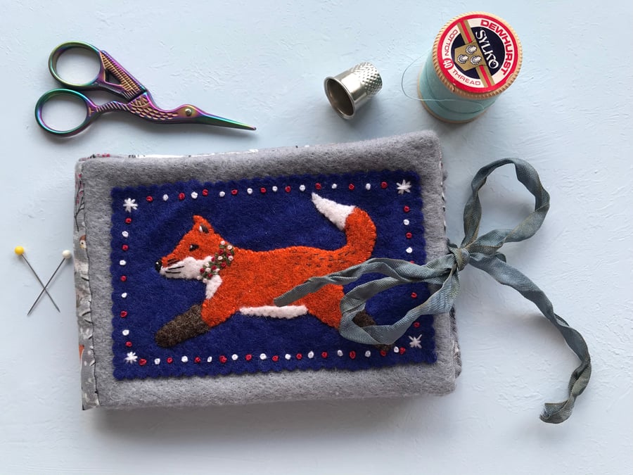 Fox needle case