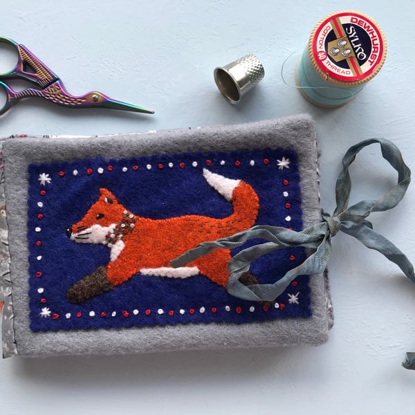 Fox needle case