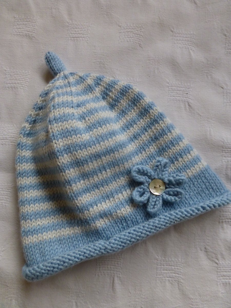 Baby Hat in cashmerino wool