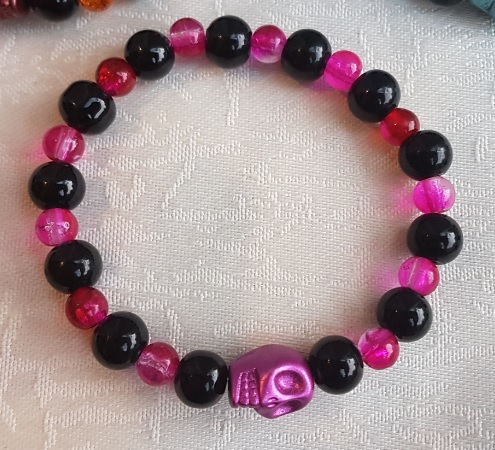 Spooky Bead and Skull Stretch Bracelet - Kooky Pink