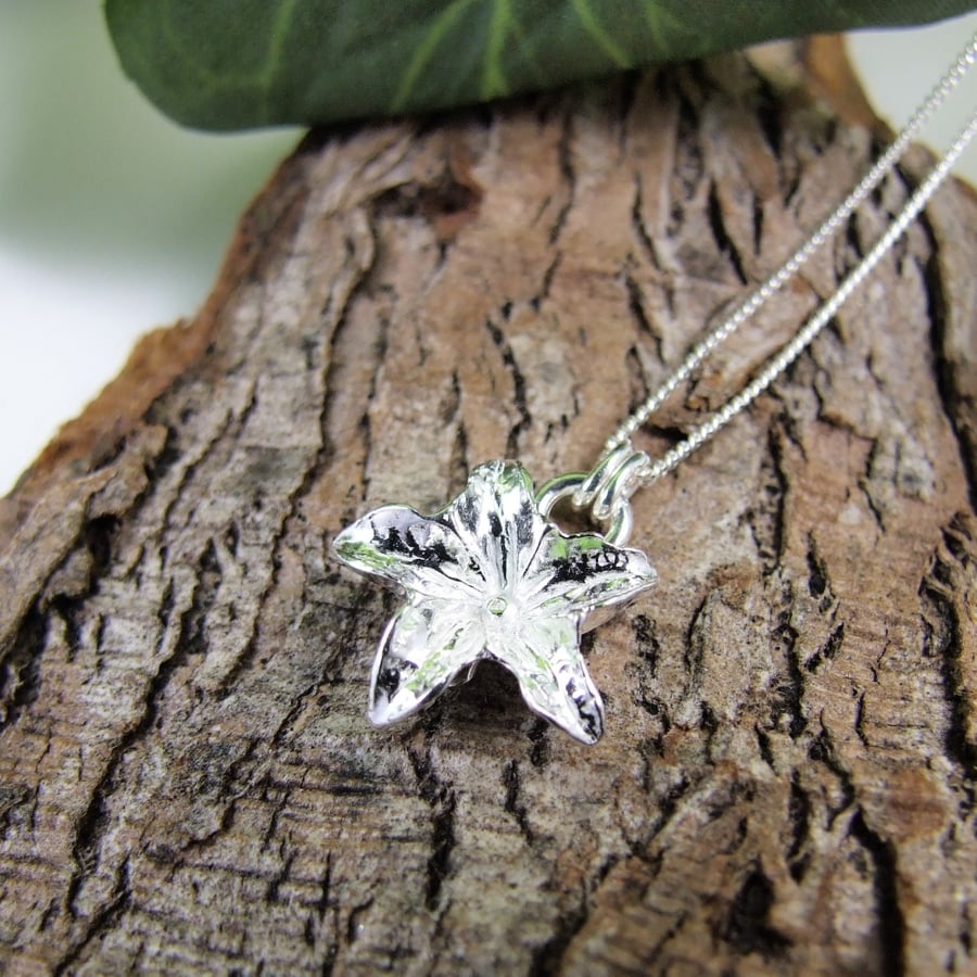 Fine Silver Dainty Lily Flower Necklace. Minimalist Pendant