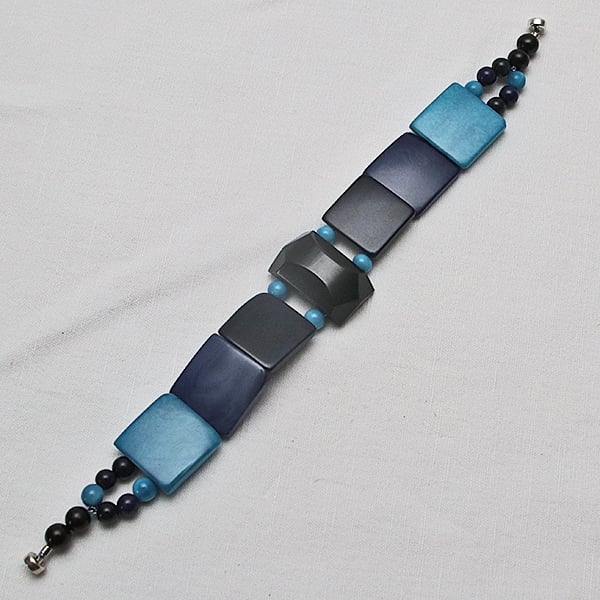 Faceted-Flood Bracelet