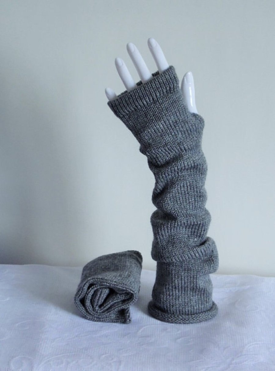 Handmade grey arm warmers, hand warmers, knitted fingerless gloves 