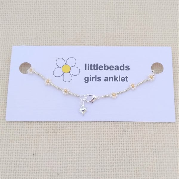 Pearl Daisy Design Beaded Anklet