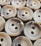 1" 25mm 40L Polyester Horn Buttons x 6 Buttons - Image 2