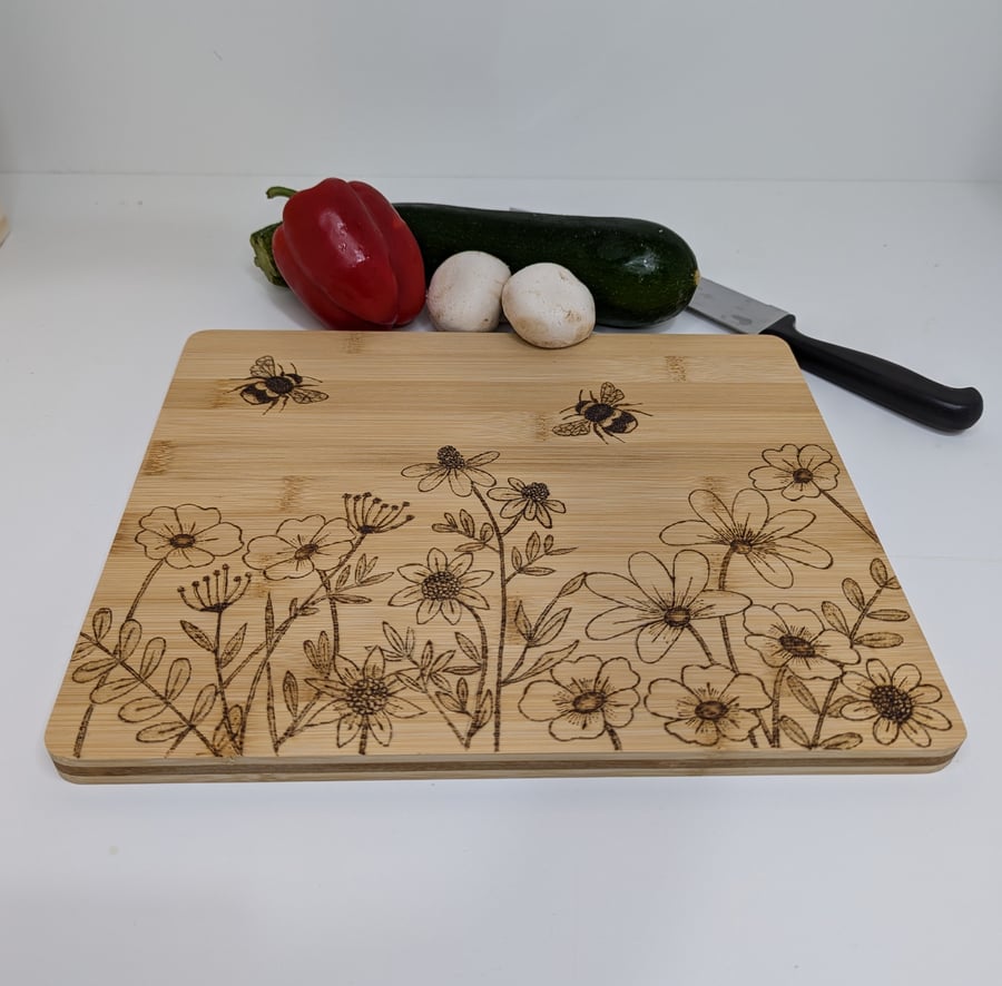 Wooden chopping board, serving board, pyrography bees and flowers, kitchen gift