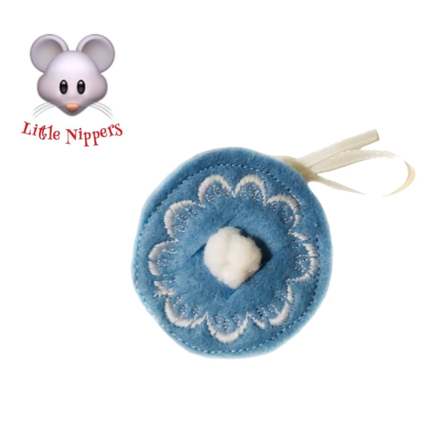 Little Nippers’ Blue and White Pom Pom Hat