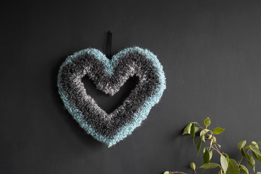 Handcrafted Ombre Heart Wreath – Blue to Black Needle Punch Wool Yarn