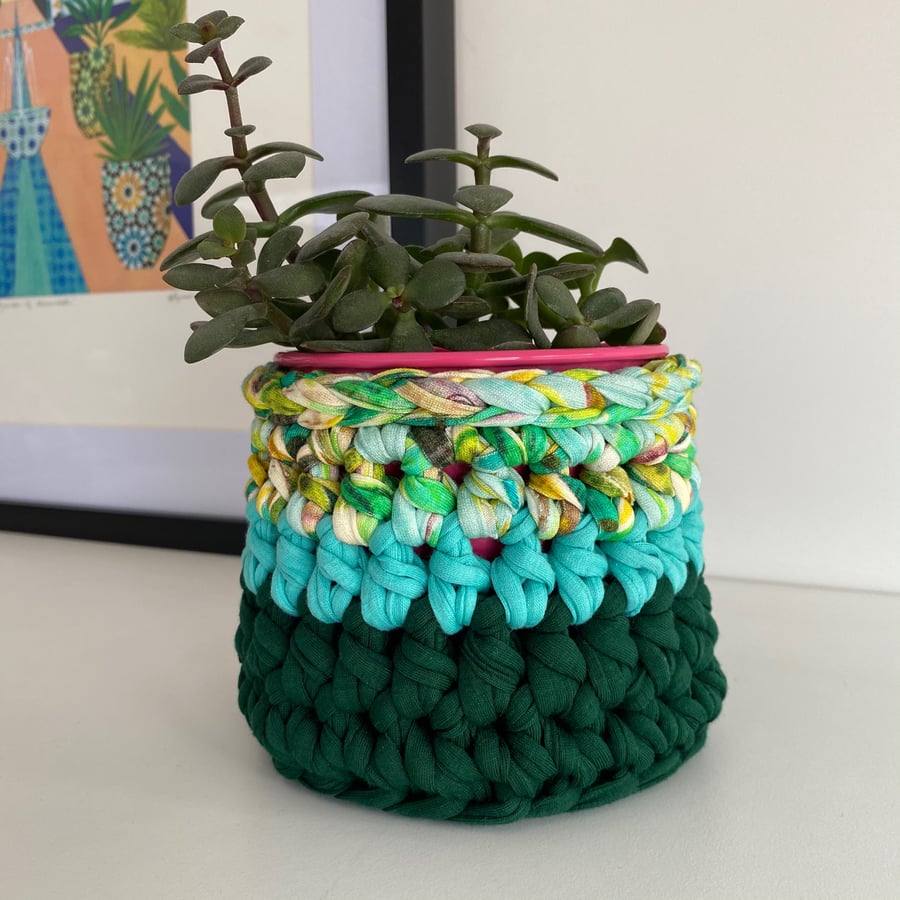 Crochet plant pot cover made with upcycled tshirt yarn - tropical mini