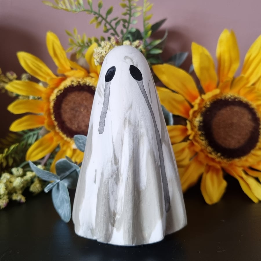 Tan Weeping "Melancholy" Spook