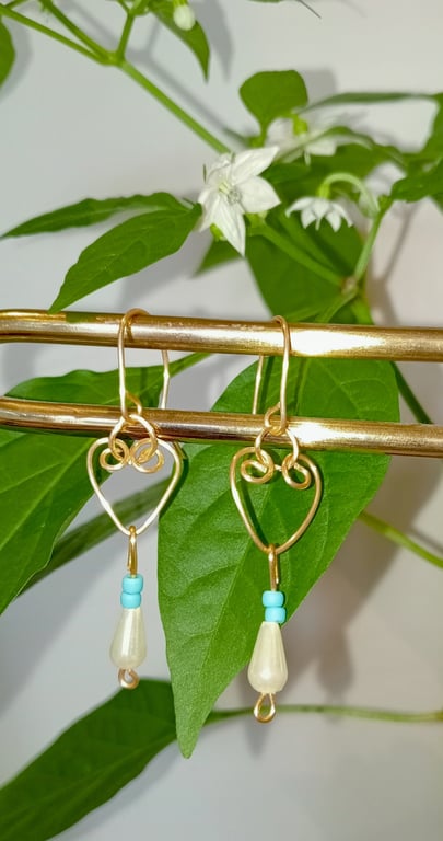 Heart Shaped Dangle Earring
