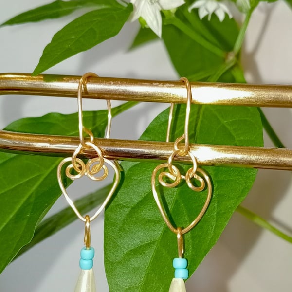Heart Shaped Dangle Earring