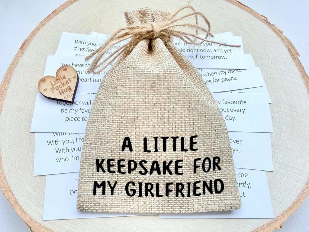 A Keepsake of Love for My Girlfriend, 31 Quotes, Anniversary Birthday Gift