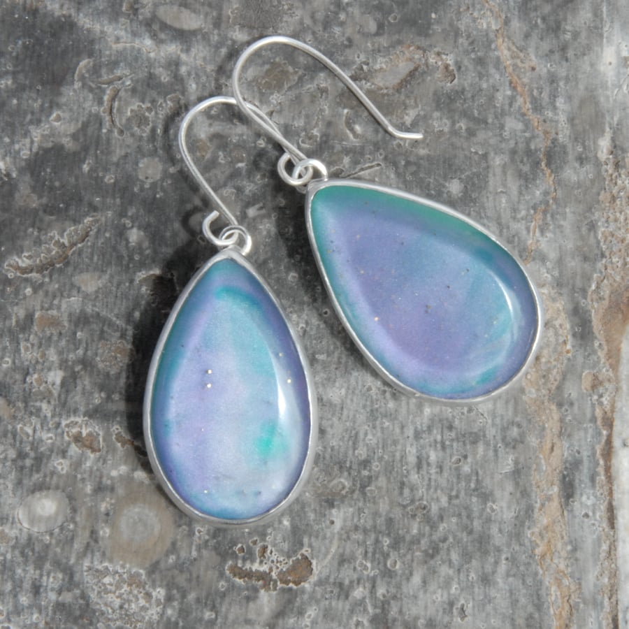 Lilac and mint bowlerite drop earrings
