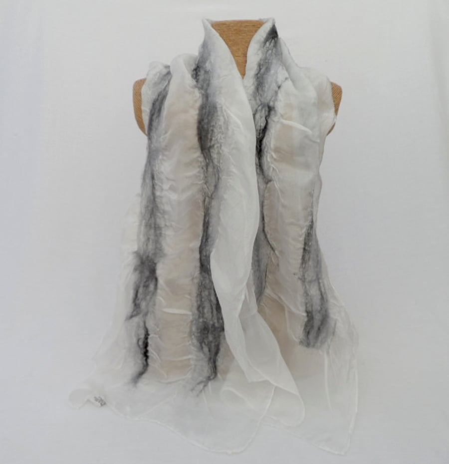 Scarf Nuno felted on silk  (monochrome)