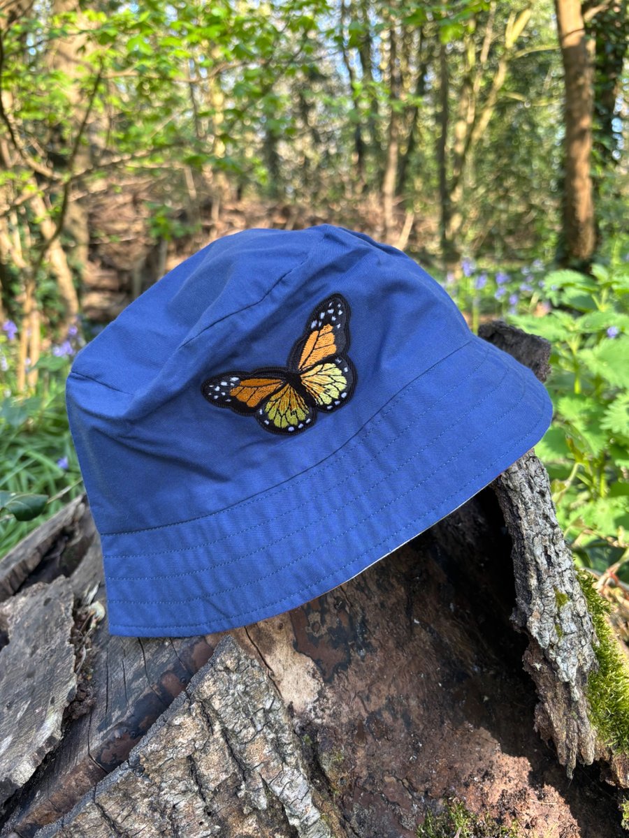 Blue & sunflower reversible bucket hat with butterfly 