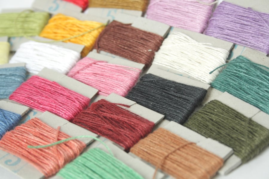 50m of Goldschild Line Thread, NeL 18-3, Londonderry thread