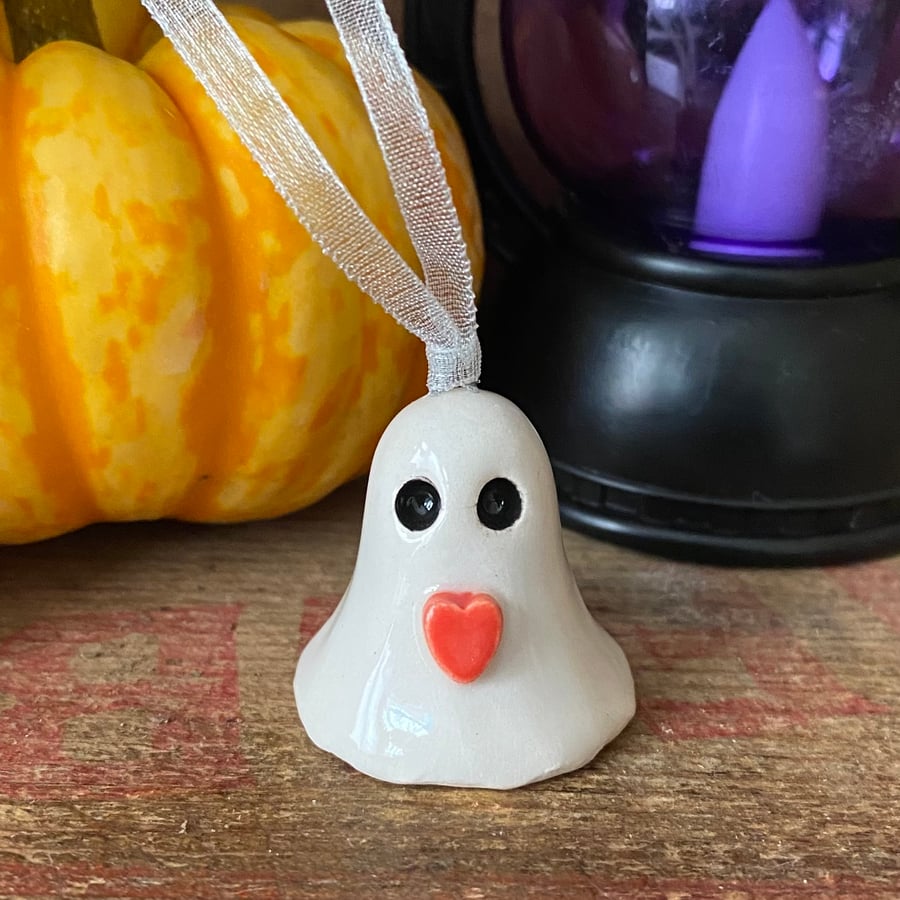 Small Hanging Ceramic ghost 