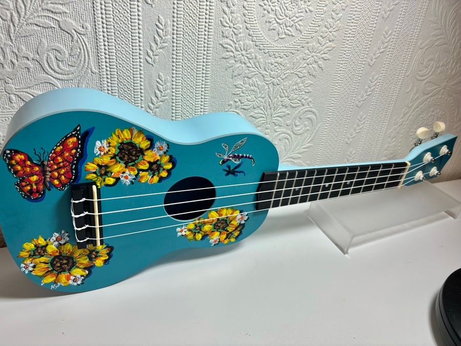 Ukulele in bloom