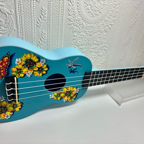 Ukulele in bloom