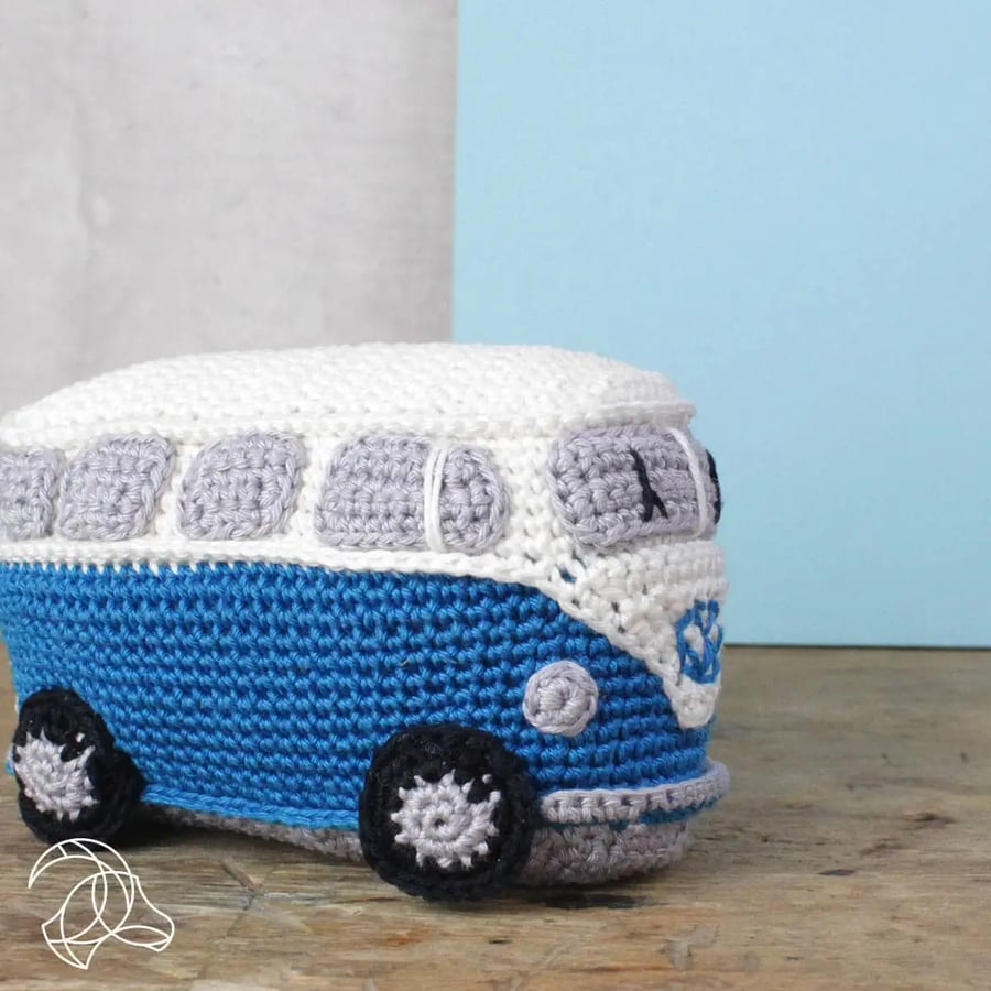 Retro Blue Campervan Crochet Kit, DIY craft kit, Craft kit gift, Amigurumi kit