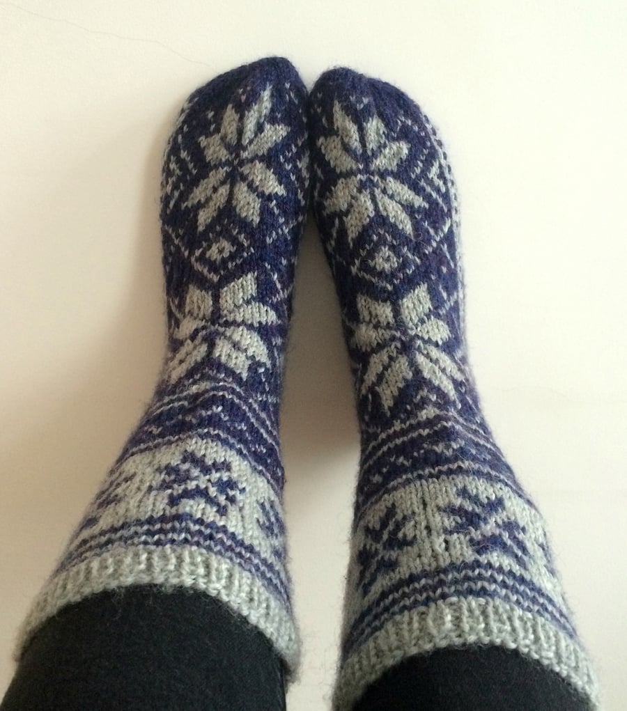 Hand Knit Wool Blue Grey Socks Scandinavian Nordic Star Men Masculine Unisex