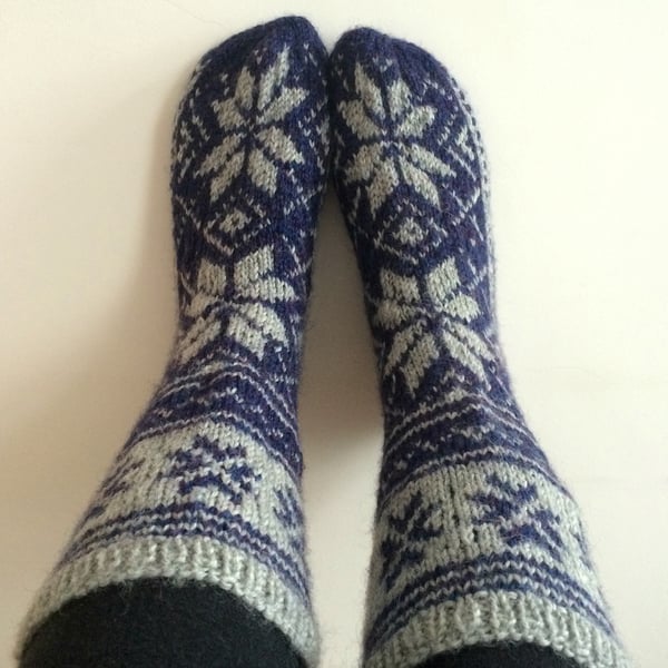 Hand Knit Wool Blue Grey Socks Scandinavian Nordic Star Men Masculine Unisex