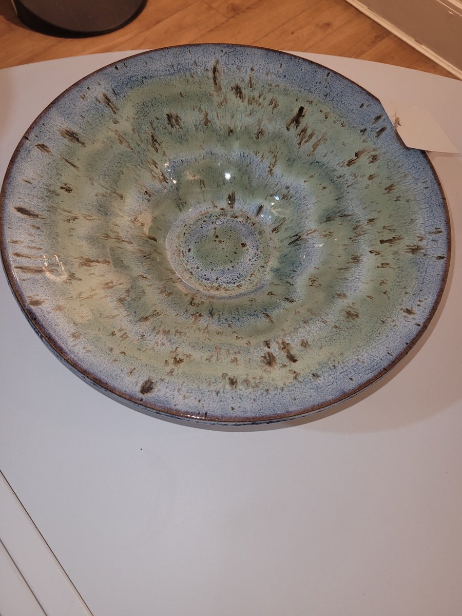 Large ceramic bowl 