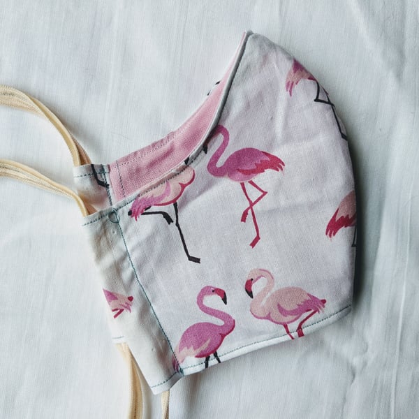 Cotton face mask with flamingo print