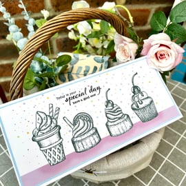 ‘Special Day’ Cupcakes DL Card