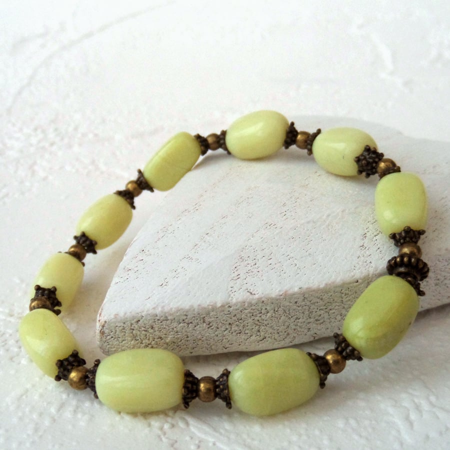 Lemon jade and bronze handmade stretchy bracelet 