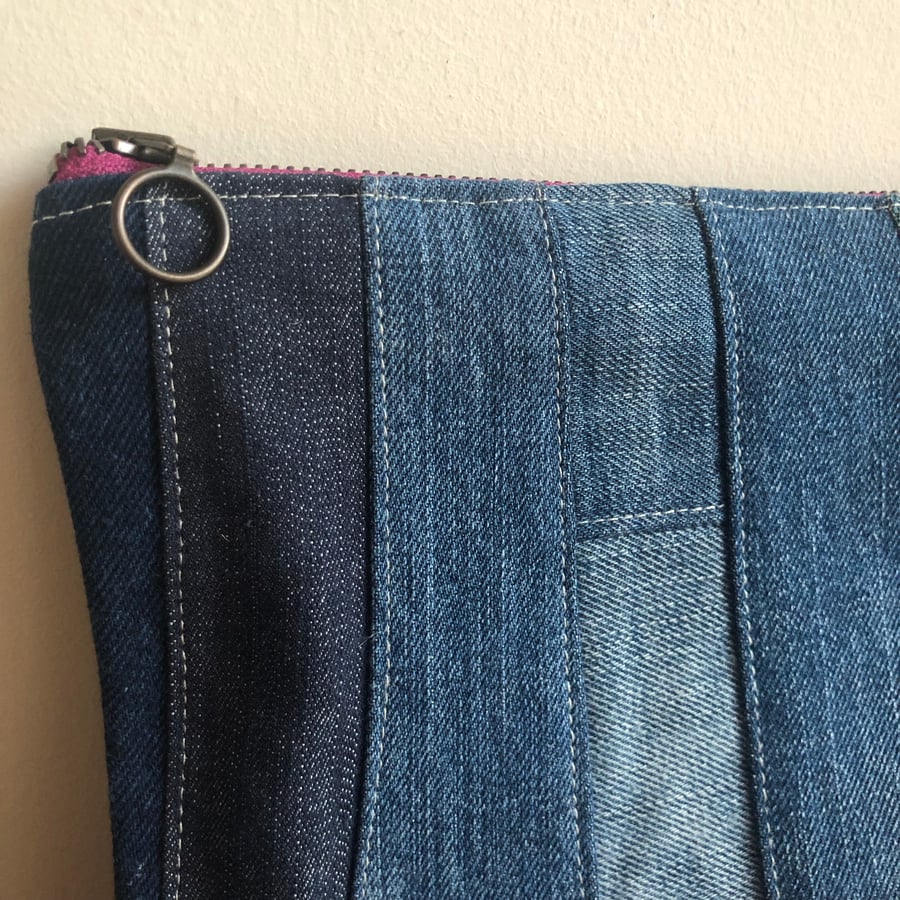 Zip pouch clutch from recycled jeans