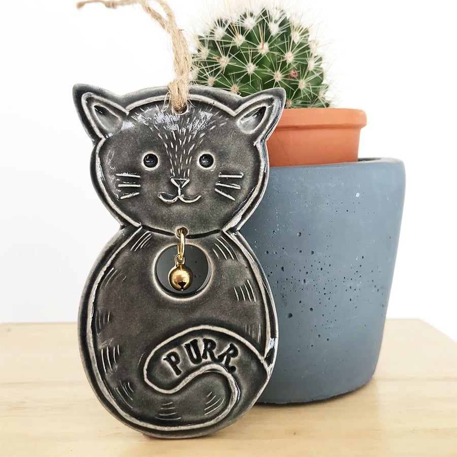 Ceramic Cat decoration with little bell (grey)