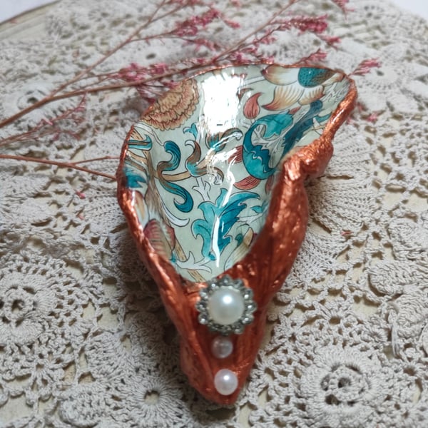 Oyster Shell Trinket Dish - Gift Boxed